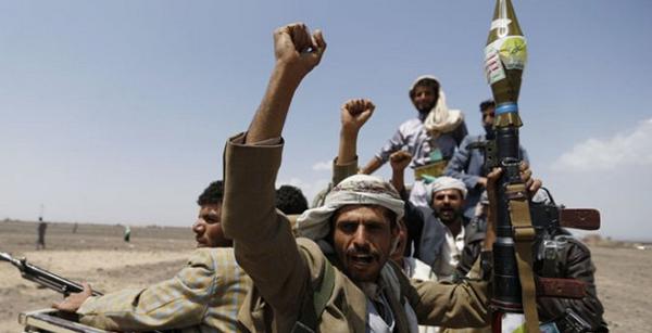 مسلحو الحوثيون يختطفون 27 شخصا في حملة اختطافات واقتحامات في محافظة الحديدة
