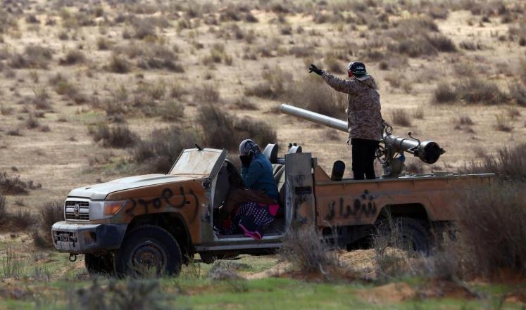 قوات فجر ليبيا تخوض معارك قرب قاعدة الوطية